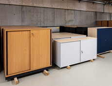 Büroschränke in vielen größen und Farben im carla Depot