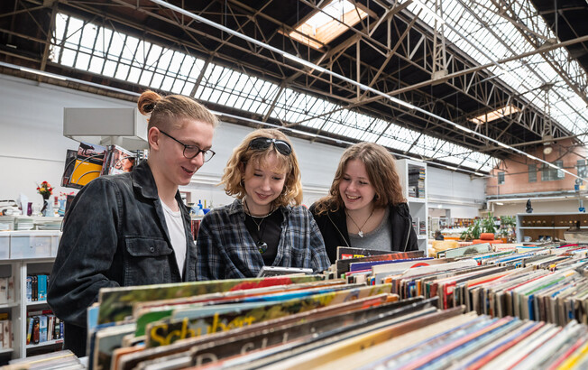 carla Wien - Spenden, Shoppen, Helfen